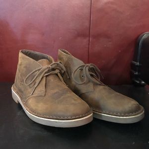 Clark chukka boots